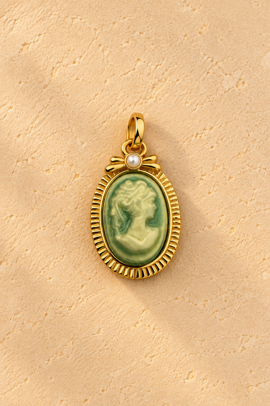 Ciondolo cameo